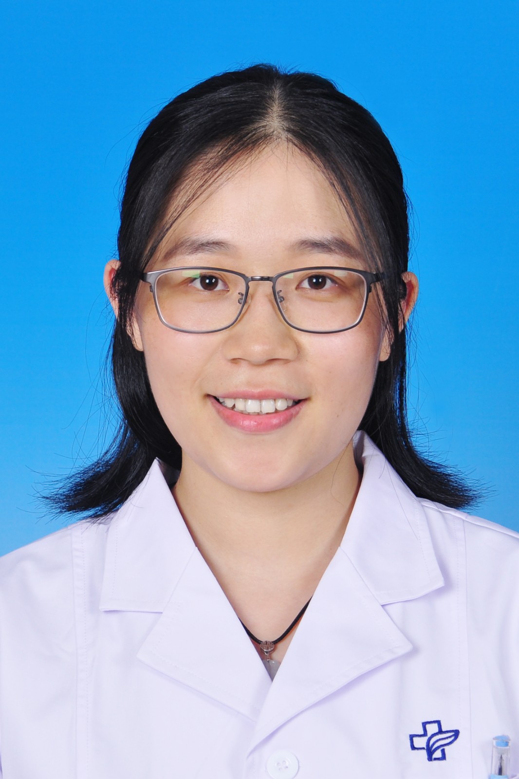 姚子媛.JPG